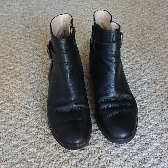 Amalfi by Rangoni black leather Ankle Booties size 6.5 - Picture 4 of 12